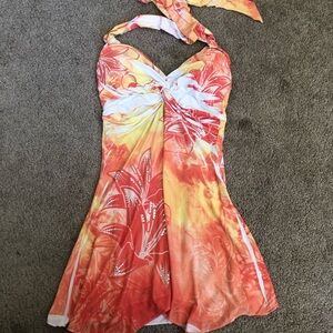 CREAMSICLE// Vintage Y2K Halter Top